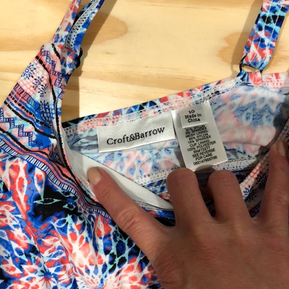 Tankini Top 🌊 - Picture 3 of 5